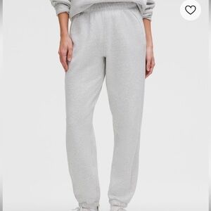 Lululemon midrise oversized joggers